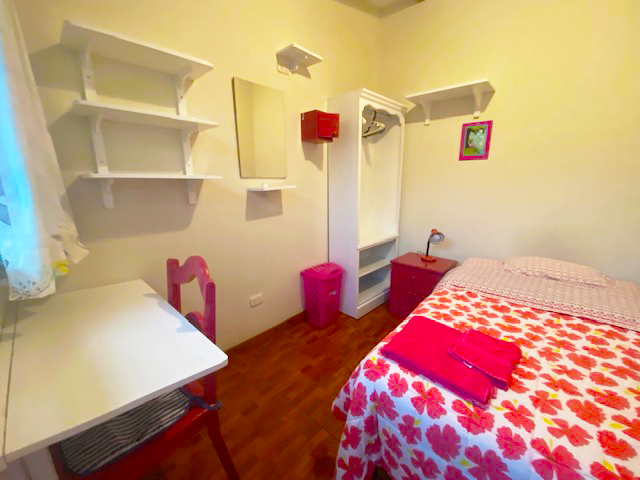 Private student room Lima Peru furnished affordable accommodation Casa Yllika